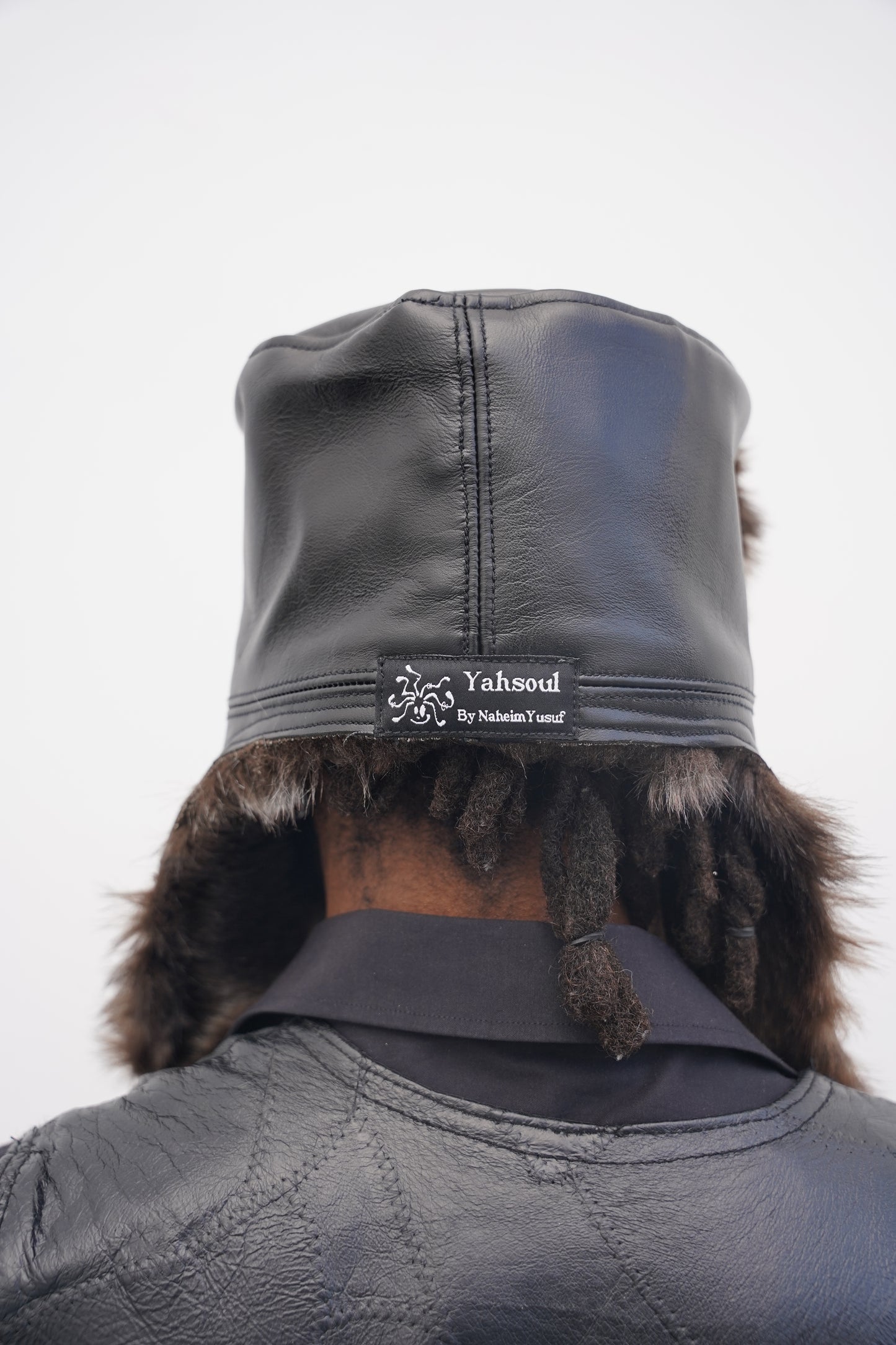 Leather Bugs Unshanka – Revolutionary Helmet Hat